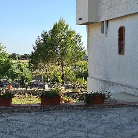 Antica Maison Avola